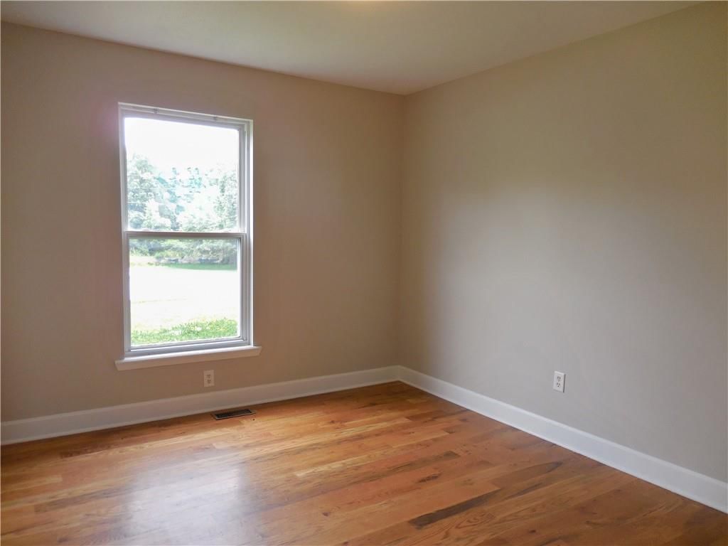 1000 Oakwood Street — photo 17