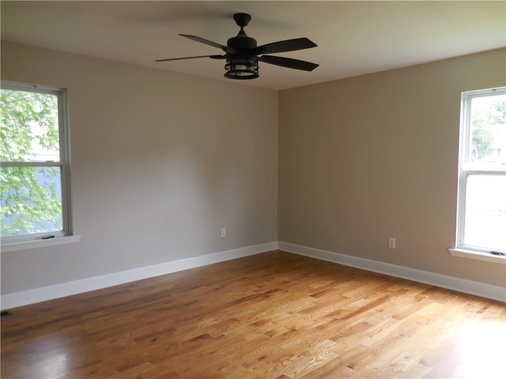 1000 Oakwood Street — photo 21