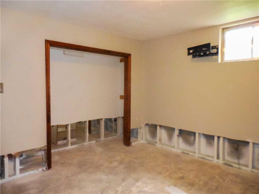 1000 Oakwood Street — photo 32