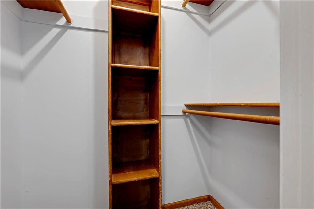 2400 NE Dale Hunter Drive — photo 15