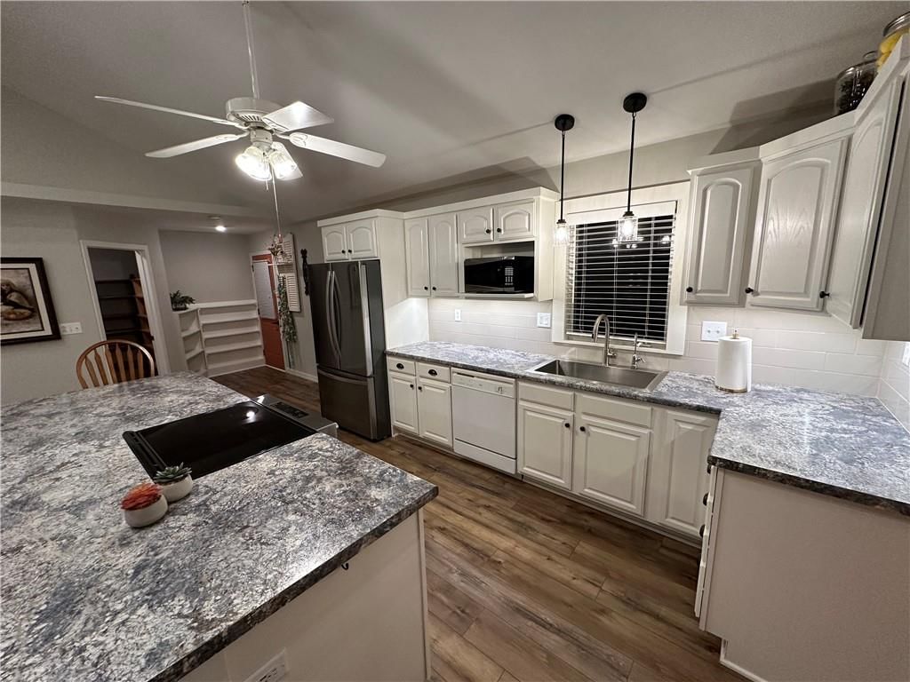 206 Fillmore Street — photo 8