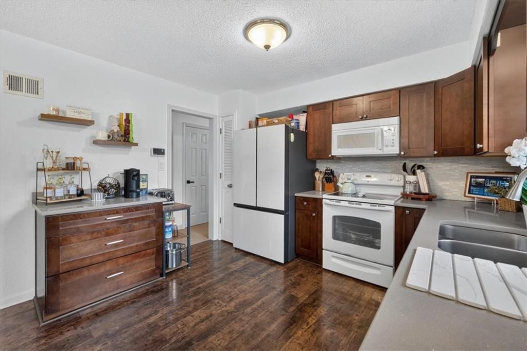 1407 N Hanover Avenue — photo 13