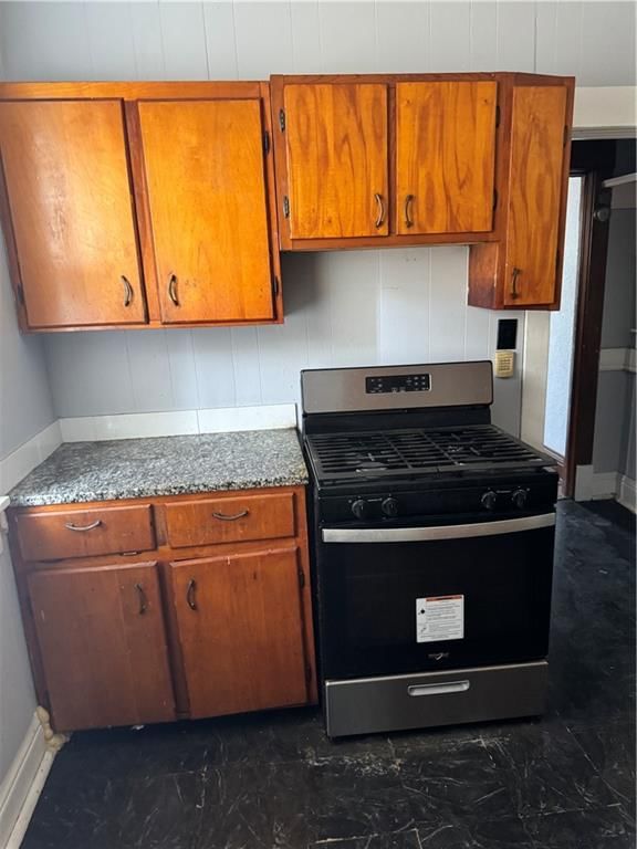 720 Newton Avenue — photo 8