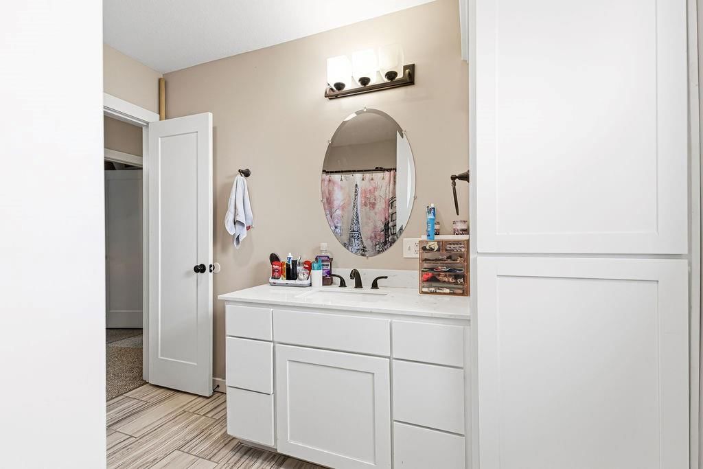 2205 Lovers Lane — photo 18