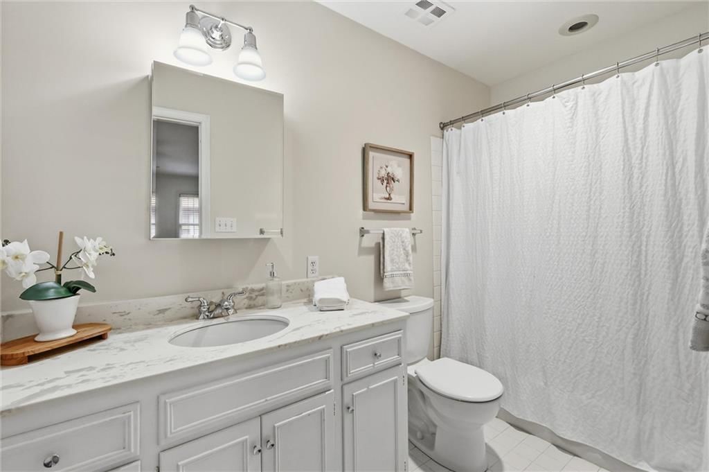 313 E 115th Street — photo 18