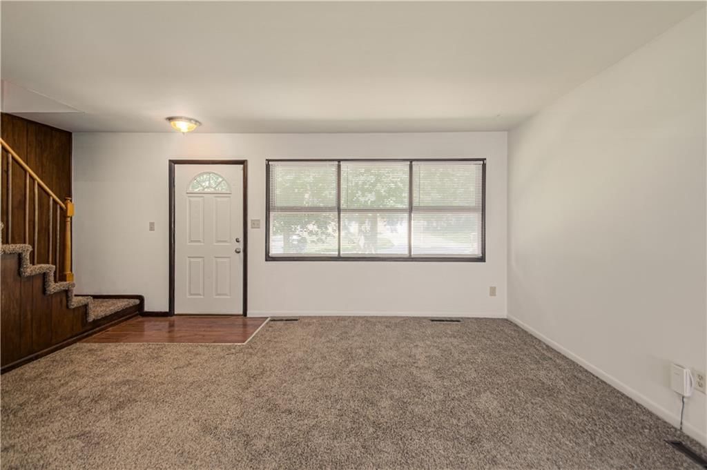 8603 Corrington Avenue — photo 4