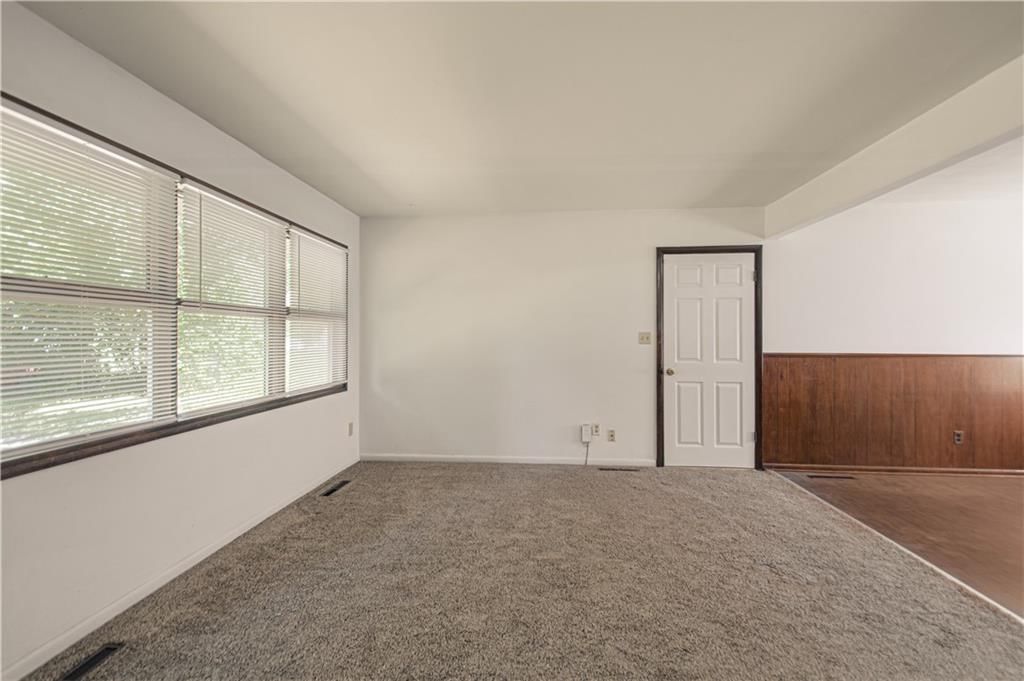 8603 Corrington Avenue — photo 5