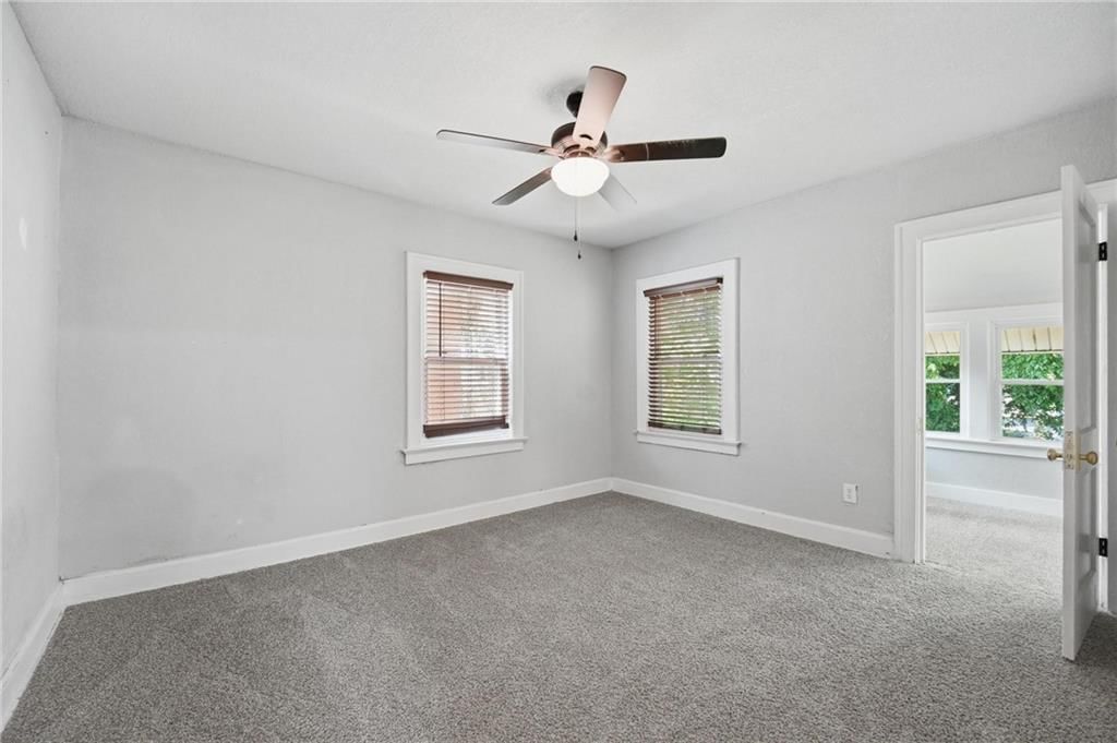 3324 Indiana Avenue — photo 27