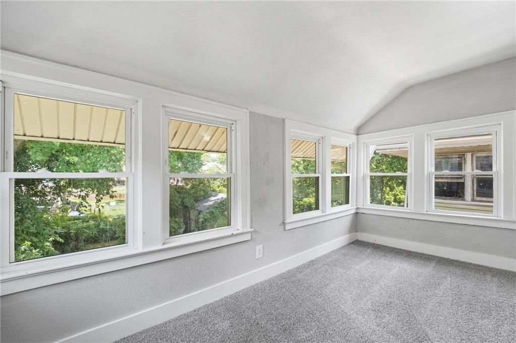 3324 Indiana Avenue — photo 30