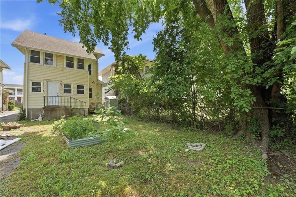 3324 Indiana Avenue — photo 36