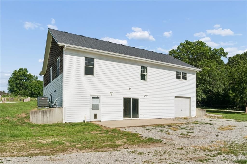 657 SW 701 Road — photo 52