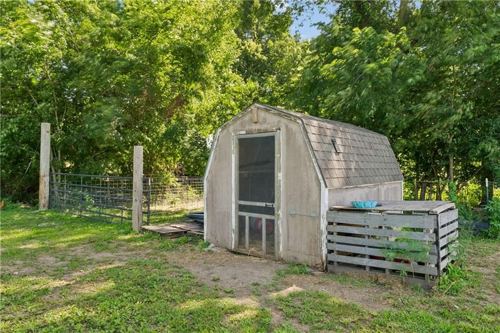 657 SW 701 Road — photo 59