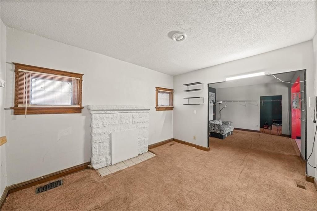 3302 Prospect Avenue — photo 5