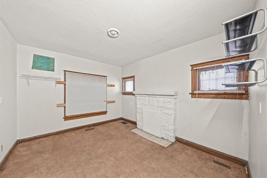 3302 Prospect Avenue — photo 7