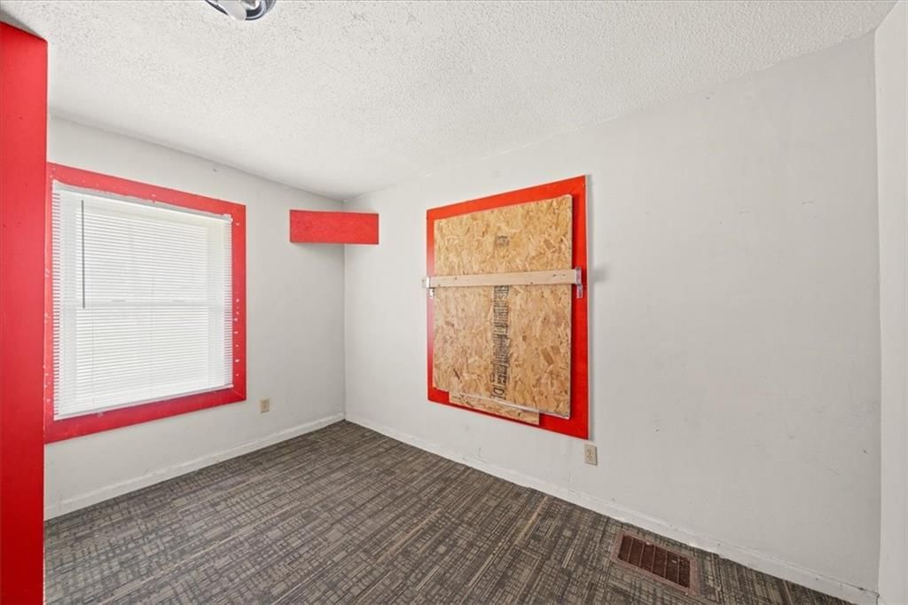 3302 Prospect Avenue — photo 17