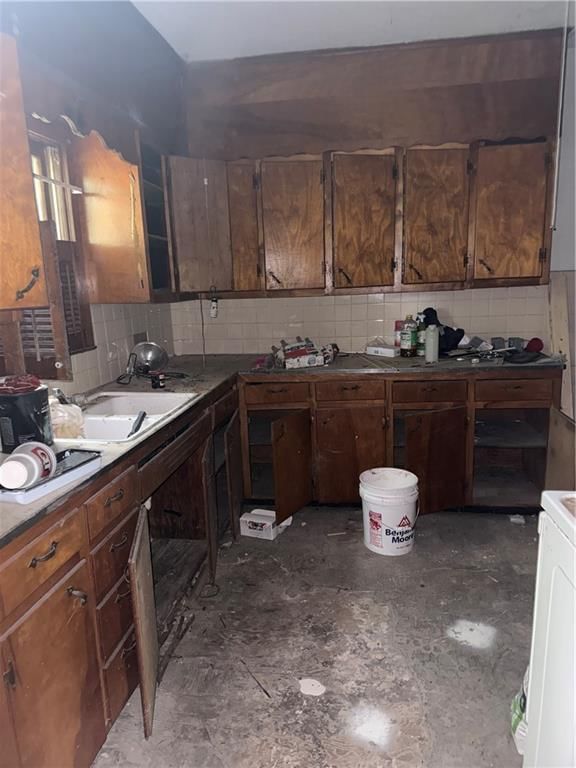 1526 S Maywood Avenue — photo 6
