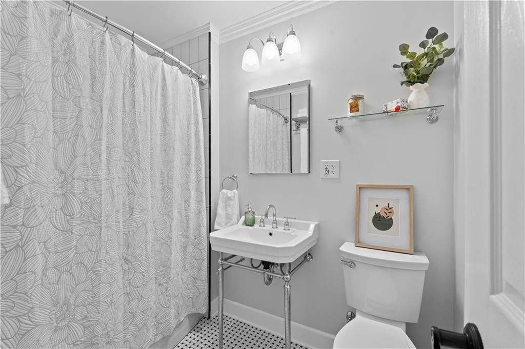 5824 Floyd Street — photo 16
