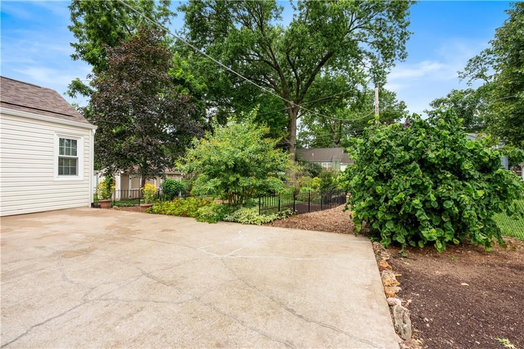 5824 Floyd Street — photo 28