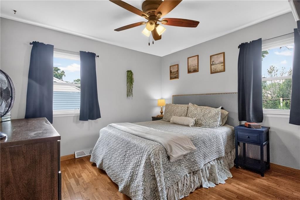 307 E College Street — photo 14