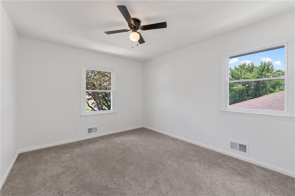 1006 Orrington Place — photo 15
