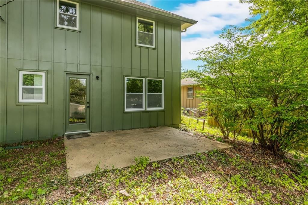 1006 Orrington Place — photo 34