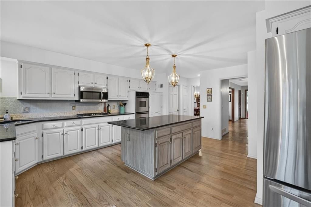 11009 Delmar Street — photo 9