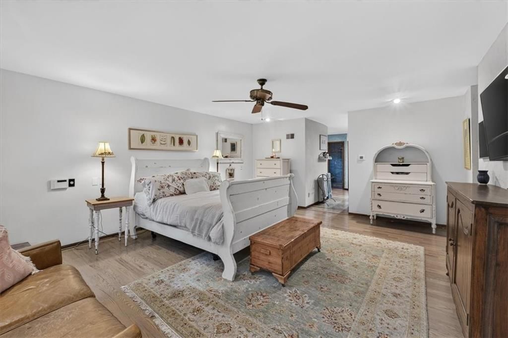 11009 Delmar Street — photo 18