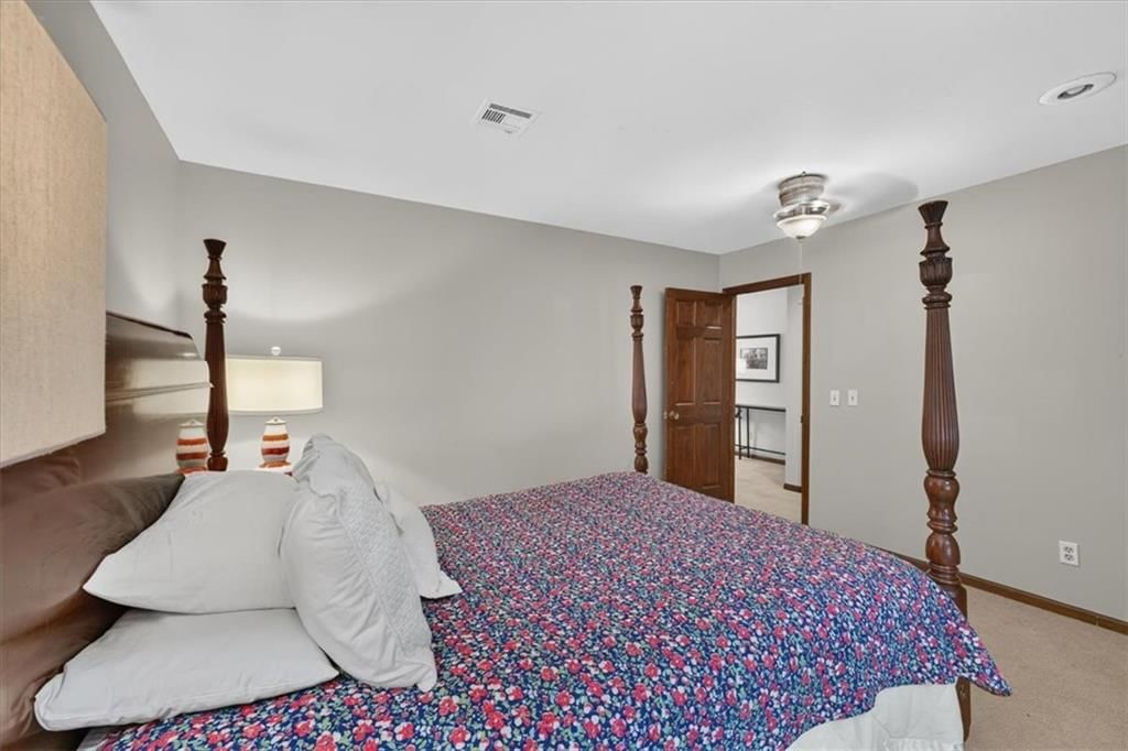 11009 Delmar Street — photo 28