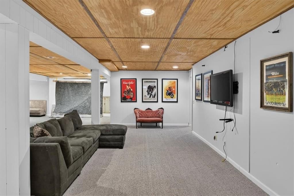 11009 Delmar Street — photo 37
