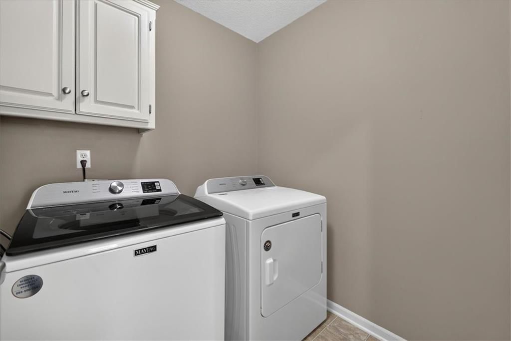 4017 SW Evergreen Lane — photo 37
