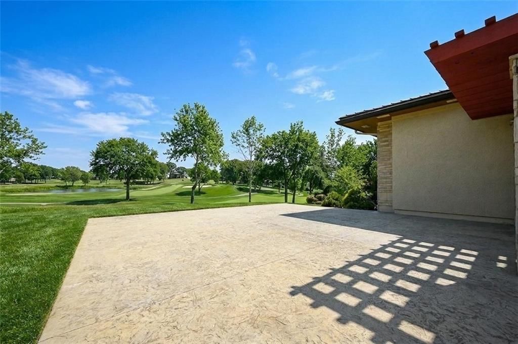 6537 Ridge Road — photo 24