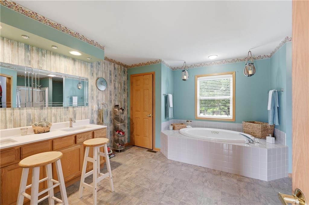 40303 E Round Prairie Road — photo 13