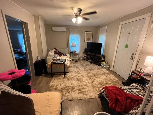 408 Peoria Street — photo 4