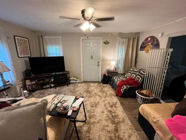 408 Peoria Street — photo 5