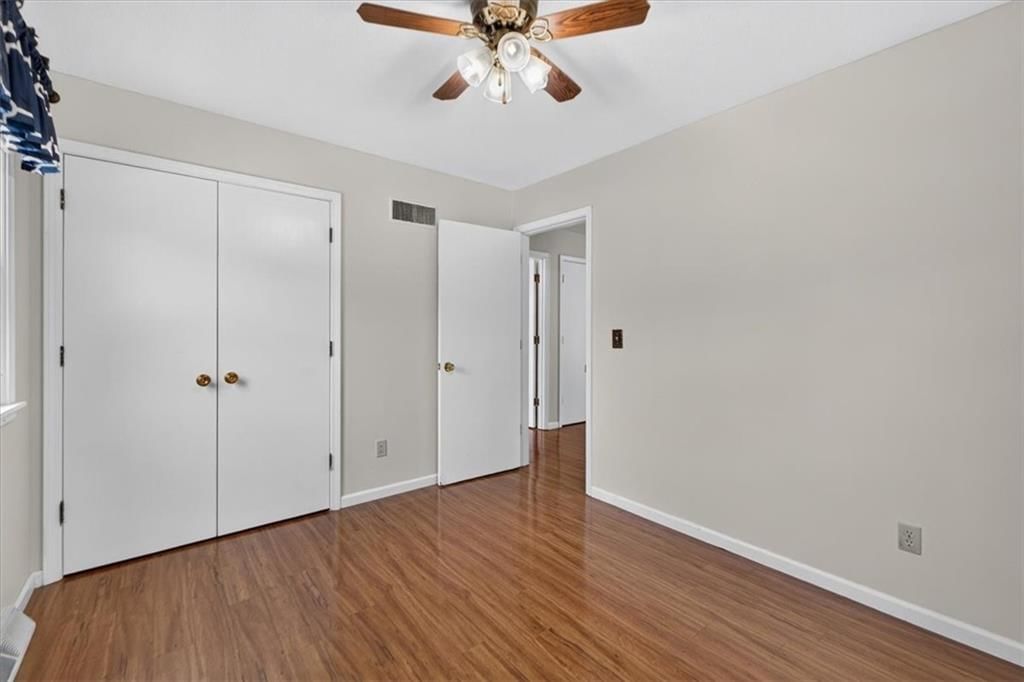 9704 Hardesty Avenue — photo 13