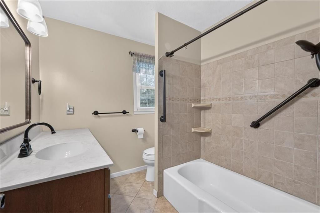 9704 Hardesty Avenue — photo 21