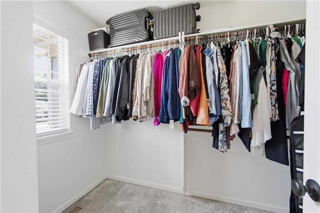1300 Regency Drive — photo 18
