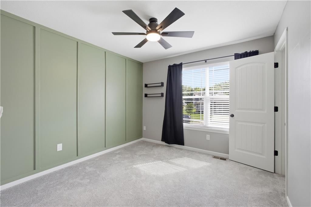 1300 Regency Drive — photo 20
