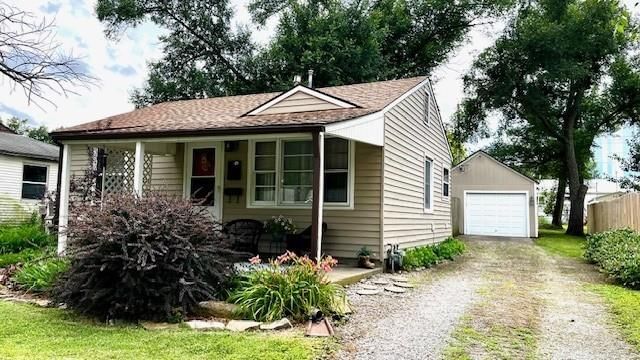1116 N Cedar Street — photo 26