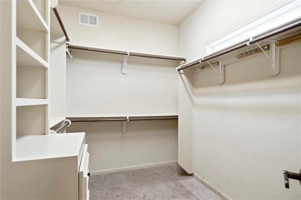 10306 North Brooklyn Avenue — photo 19