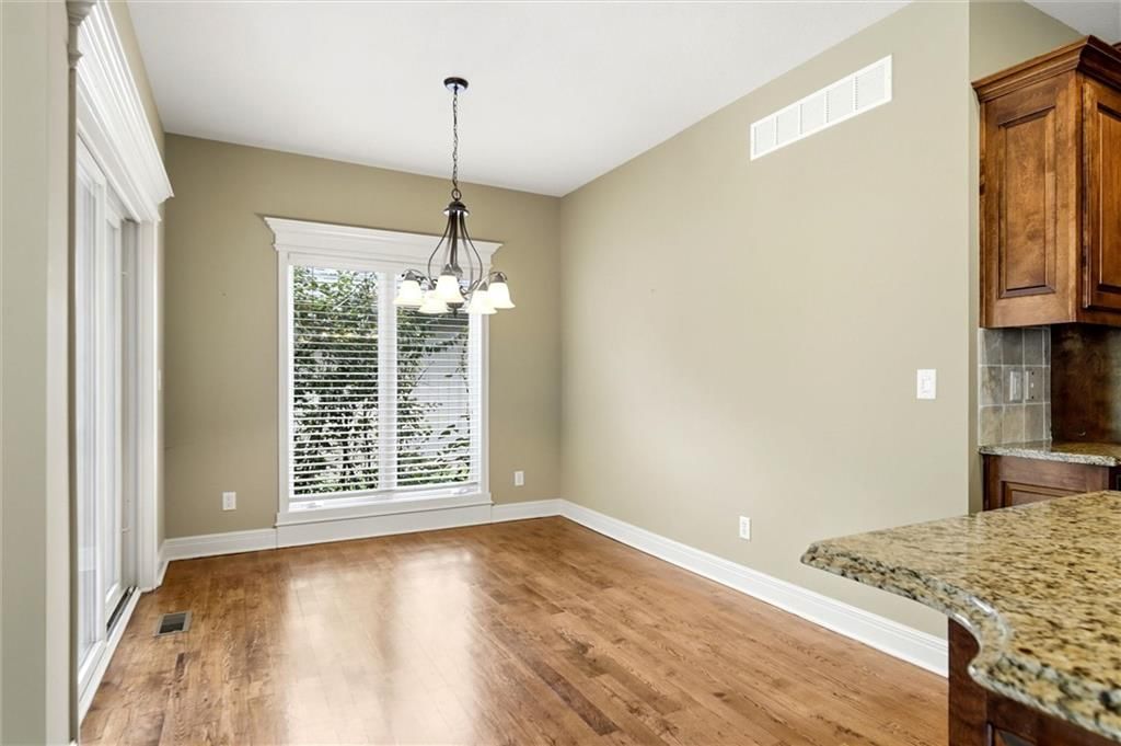 10306 North Brooklyn Avenue — photo 36