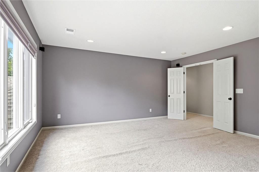10306 North Brooklyn Avenue — photo 47