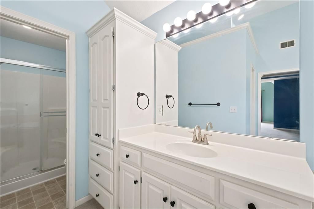 808 SW 33rd Street — photo 21
