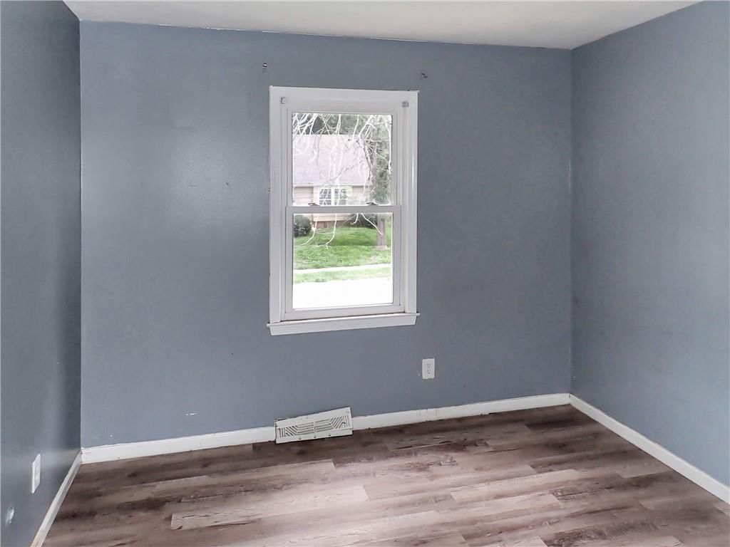 13327 Donnelly Avenue — photo 13