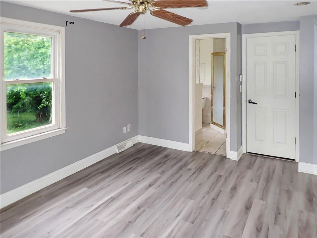 13327 Donnelly Avenue — photo 17