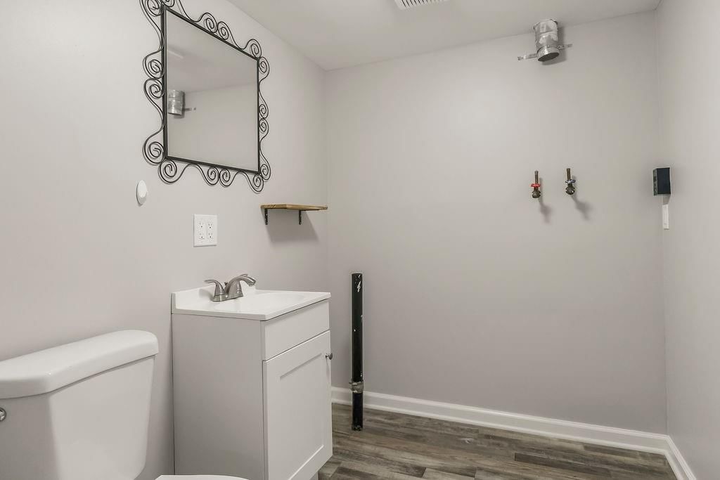 1224 Franklin Street — photo 17