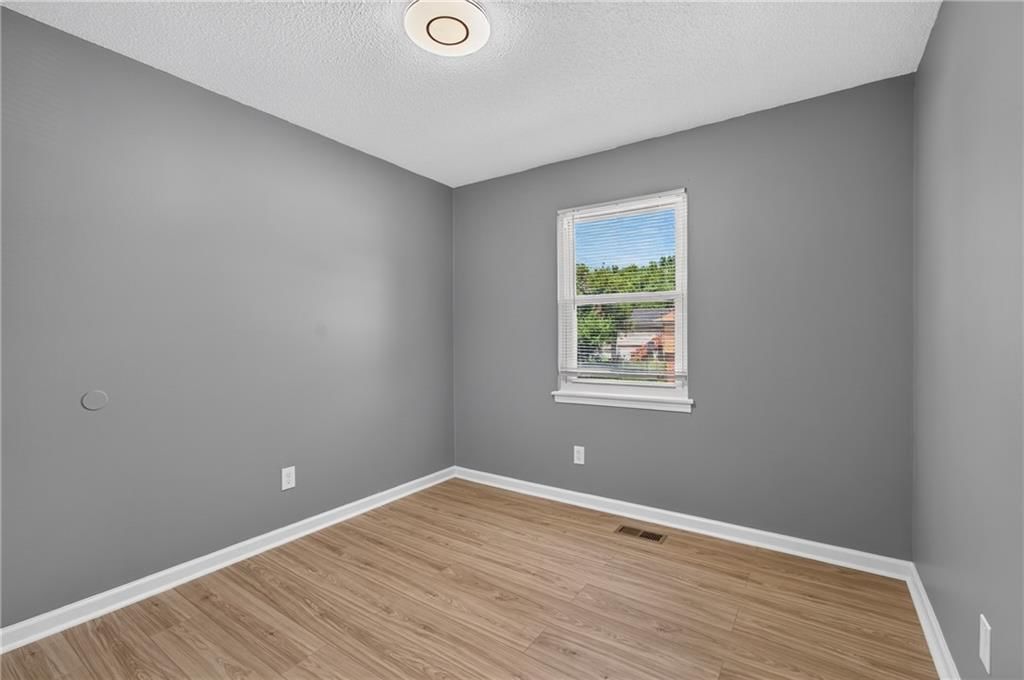 10739 Stark Avenue — photo 18