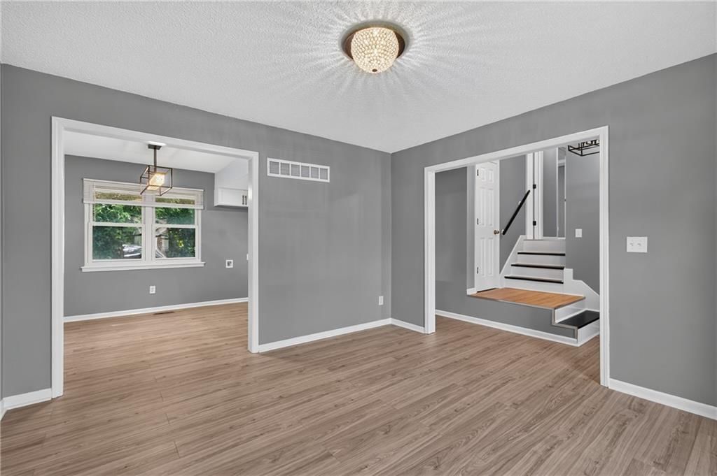 10739 Stark Avenue — photo 27