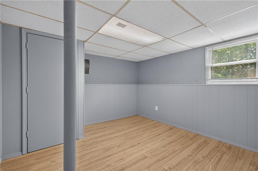 10739 Stark Avenue — photo 32