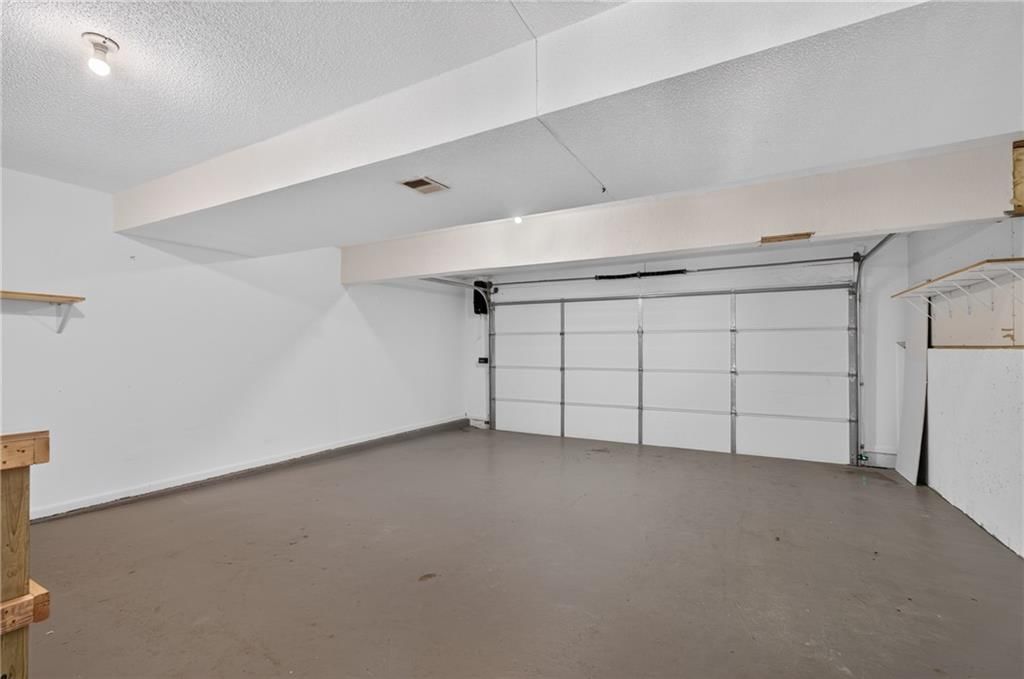 10739 Stark Avenue — photo 35